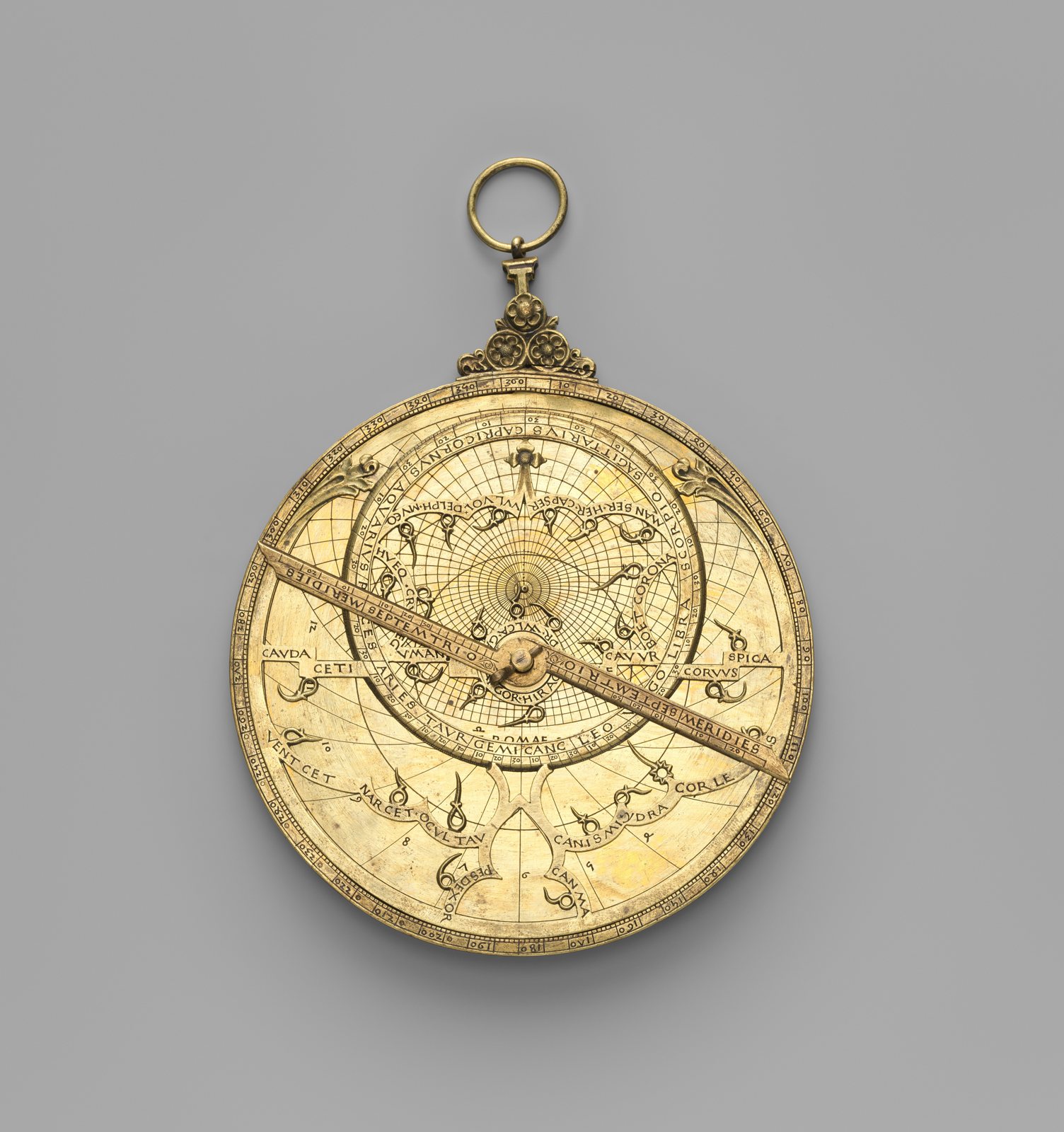 An astrolabe of 1462 by Regiomontanus: the instrument some scholars first took the fragments for. It has no gears. The Metropolitan Museum of Art, CC0