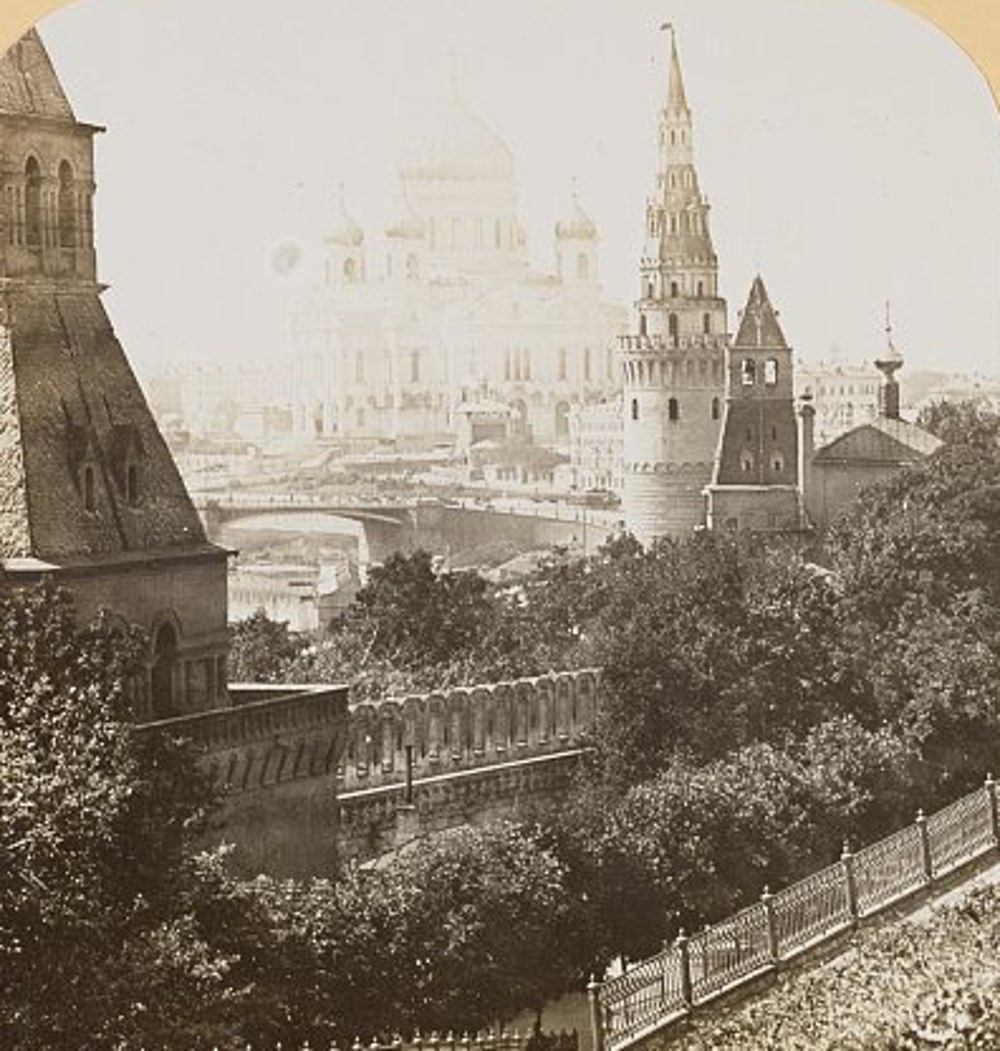 Stereograph view of the Kremlin, Moscow, in 1901. Library of Congress Prints & Photographs Division, no known restrictions