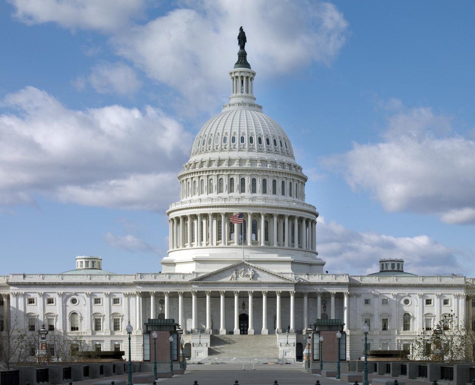 The east front of the United States Capitol, Washington, D.C. Photo: Carol M. Highsmith, 2008, Library of Congress Prints & Photographs Division, no known restrictions