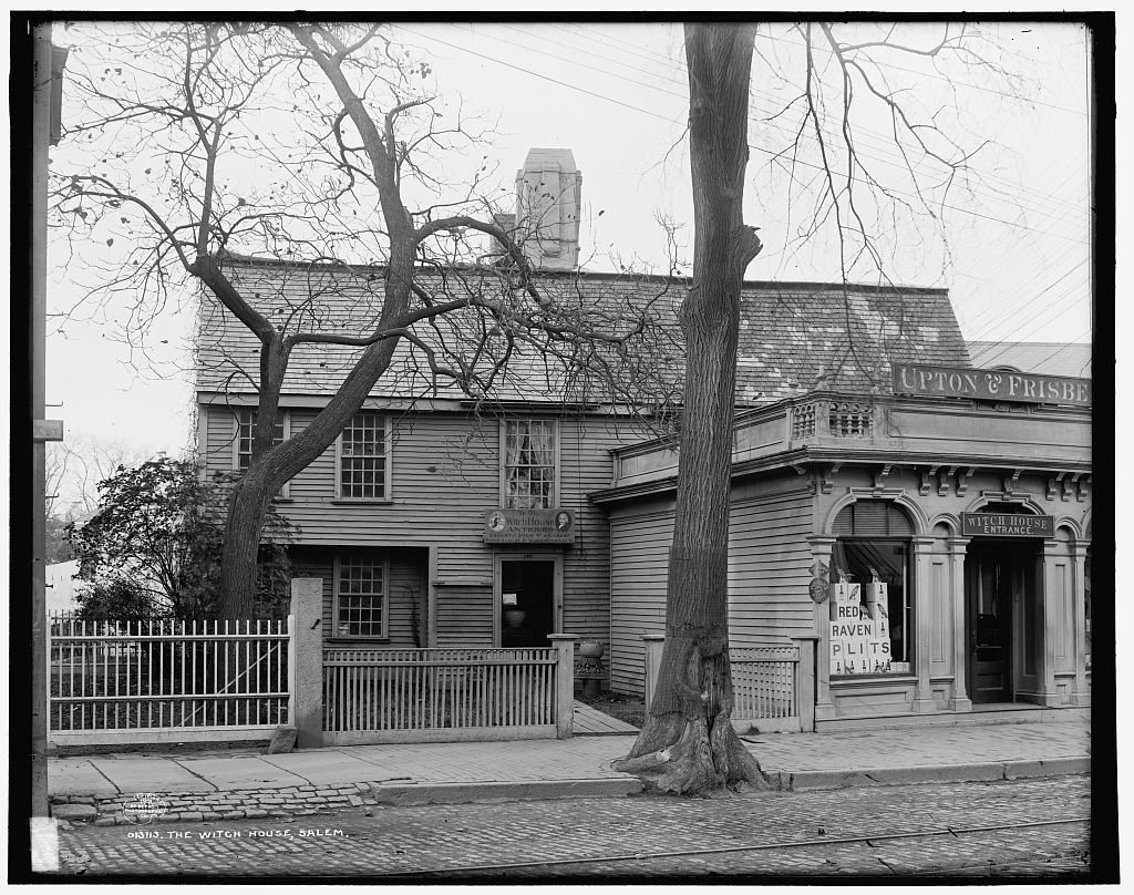 Photo: The Witch House, Salem, Detroit Publishing Co., c. 1901, Library of Congress Prints & Photographs Division, no known restrictions