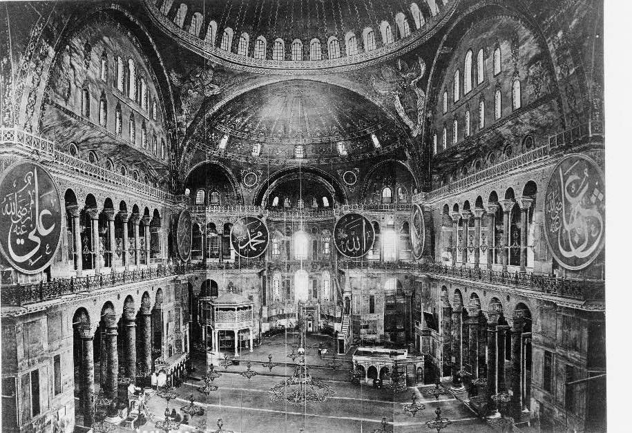 The interior of Hagia Sophia, photographed between 1860 and 1890. Photo: Library of Congress Prints & Photographs Division, no known restrictions